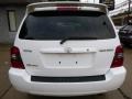 Super White - Highlander V6 4WD Photo No. 10