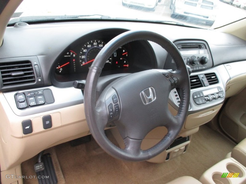 2009 Honda Odyssey EX-L Dashboard Photos