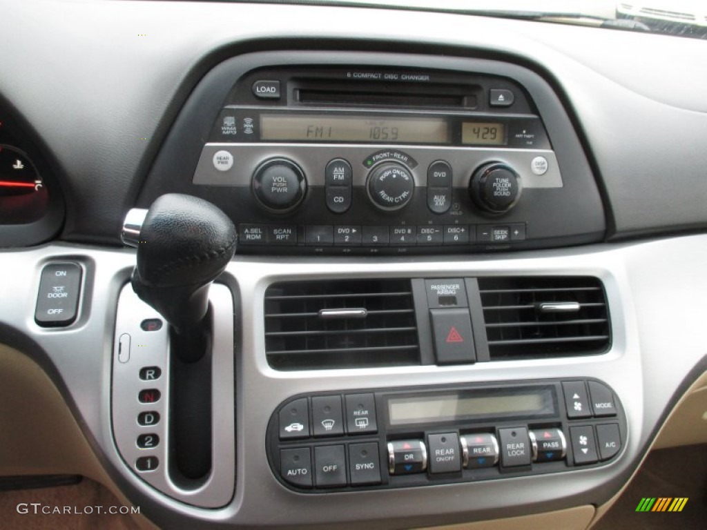 2009 Honda Odyssey EX-L Controls Photo #107884536