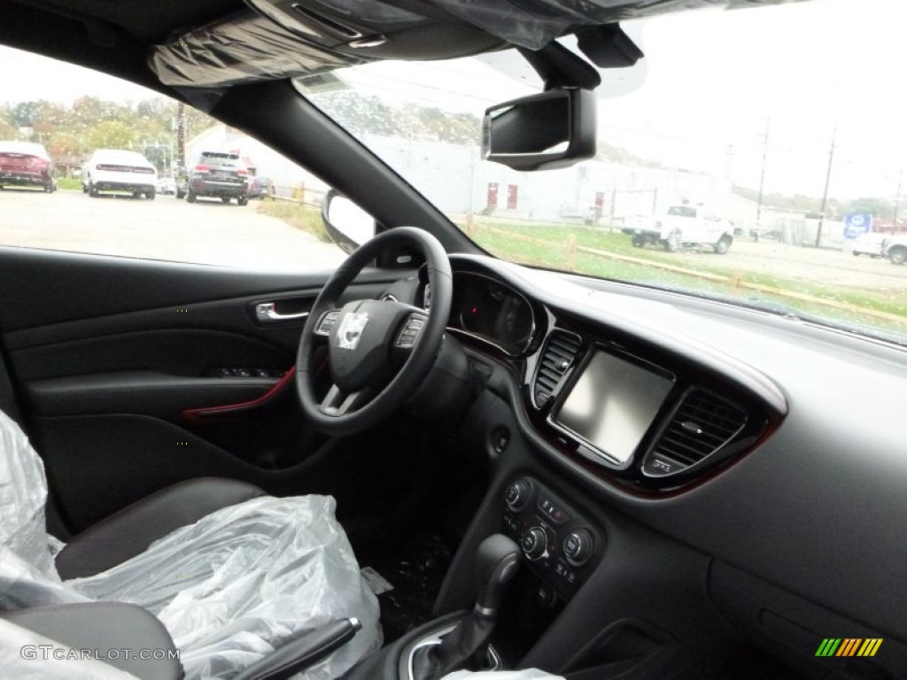 2016 Dart GT - Pitch Black / Black photo #10