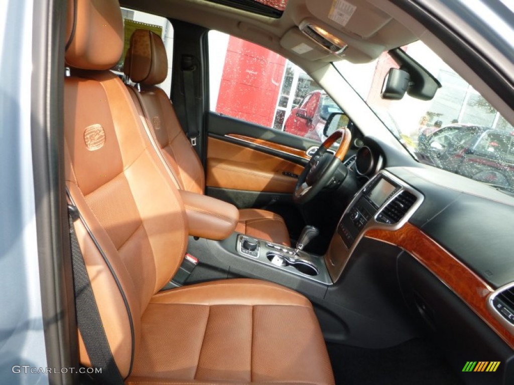 2013 Grand Cherokee Overland 4x4 - Winter Chill Pearl / New Saddle/Black photo #4