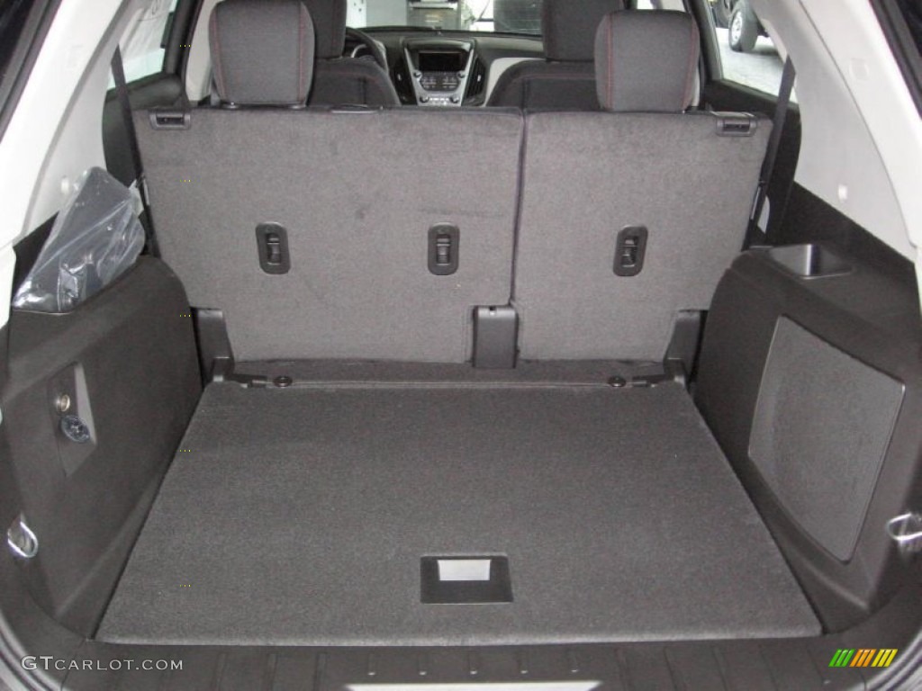 2016 Chevrolet Equinox LS Trunk Photos