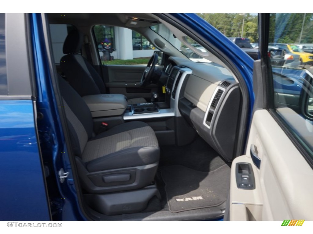 2010 Ram 1500 Big Horn Crew Cab - Deep Water Blue Pearl / Dark Slate/Medium Graystone photo #17