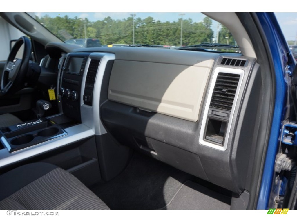 2010 Ram 1500 Big Horn Crew Cab - Deep Water Blue Pearl / Dark Slate/Medium Graystone photo #18