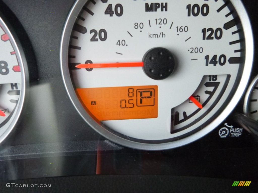 2016 Nissan Frontier Pro-4X King Cab 4x4 Gauges Photos