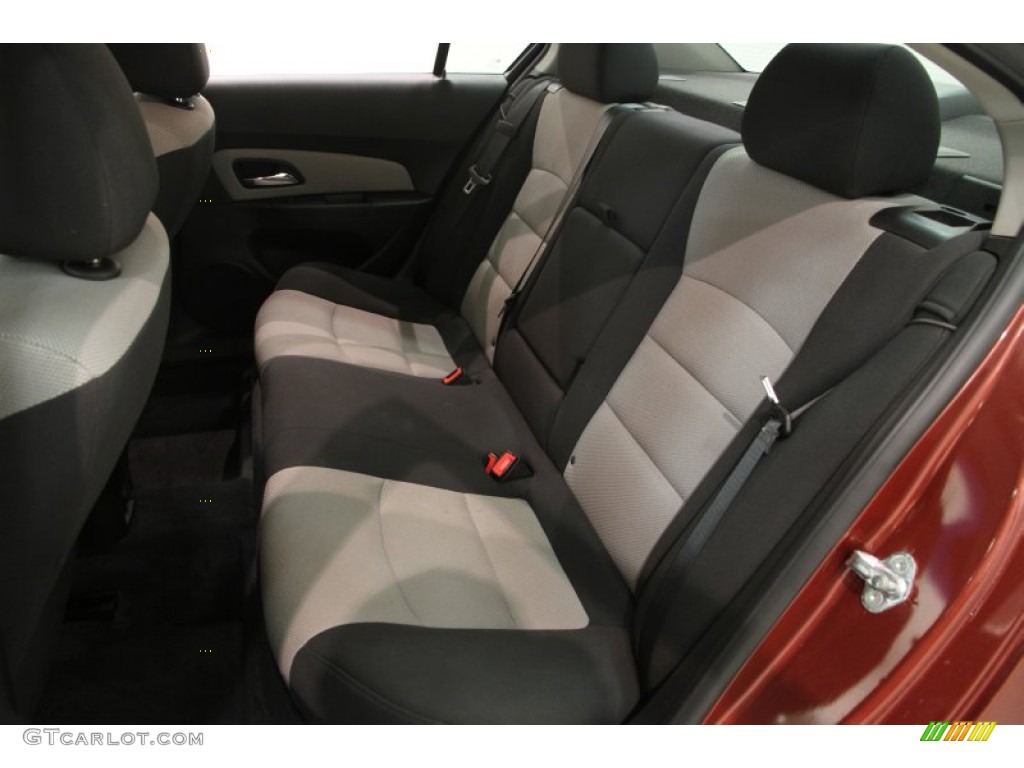 2012 Cruze LS - Autumn Red Metallic / Jet Black/Medium Titanium photo #15