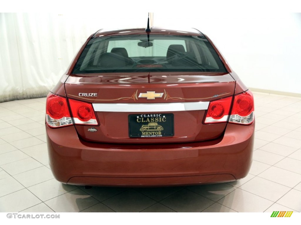 2012 Cruze LS - Autumn Red Metallic / Jet Black/Medium Titanium photo #16