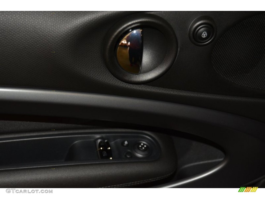 2016 Paceman Cooper S - Light White / Carbon Black photo #8
