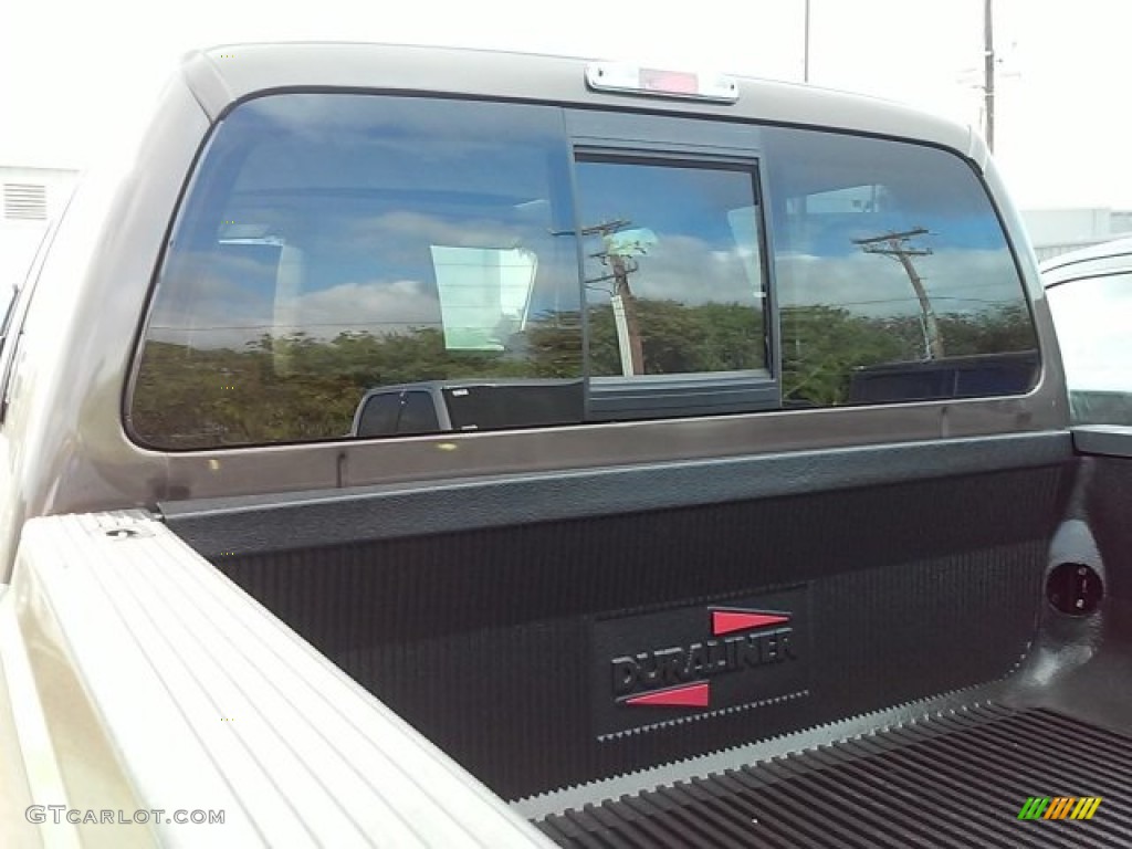 2016 F250 Super Duty Lariat Crew Cab 4x4 - Caribou Metallic / Adobe photo #24
