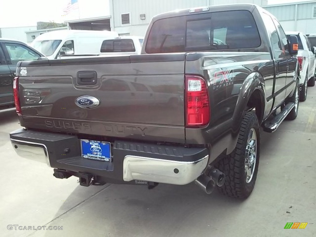 2016 F250 Super Duty Lariat Crew Cab 4x4 - Caribou Metallic / Adobe photo #27