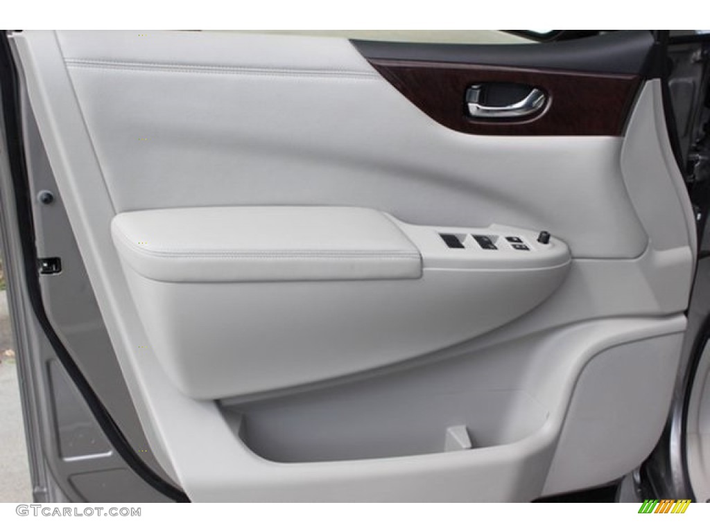 2013 Quest 3.5 SL - Titanium Beige / Beige photo #14
