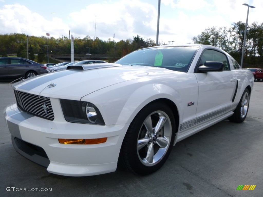 2007 Mustang Shelby GT Coupe - Performance White / Light Graphite photo #11