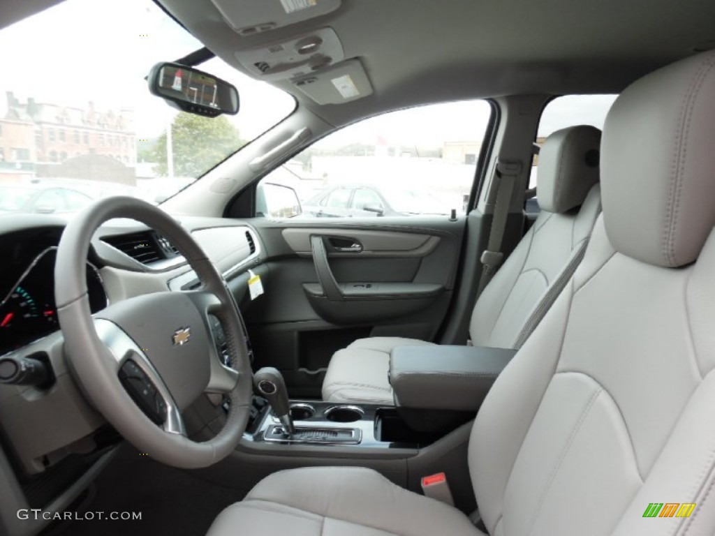 2016 Traverse LT AWD - Silver Ice Metallic / Dark Titanium/Light Titanium photo #11