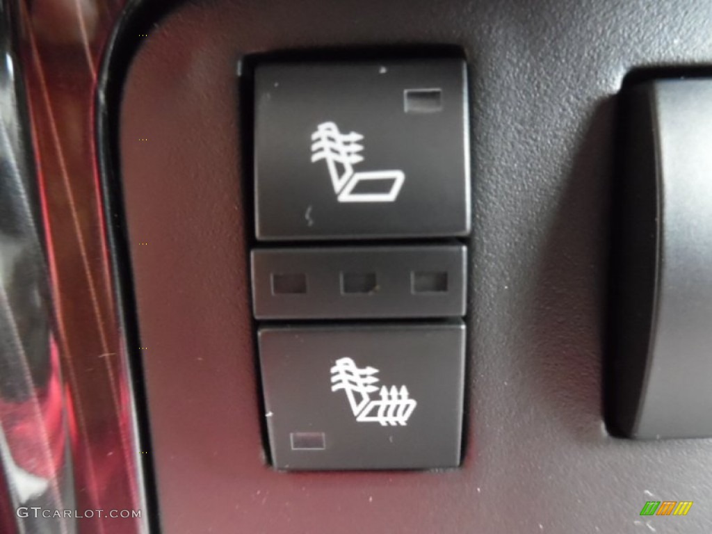 2016 Chevrolet Traverse LT AWD Controls Photos