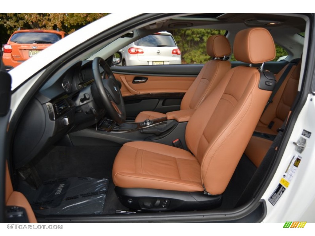 2013 BMW 3 Series 328i xDrive Coupe Front Seat Photo #107912523