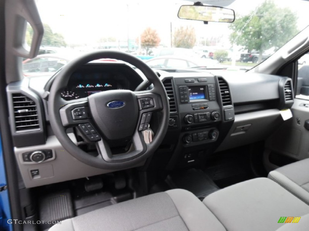 2015 Ford F150 XLT SuperCrew 4x4 Interior Color Photos