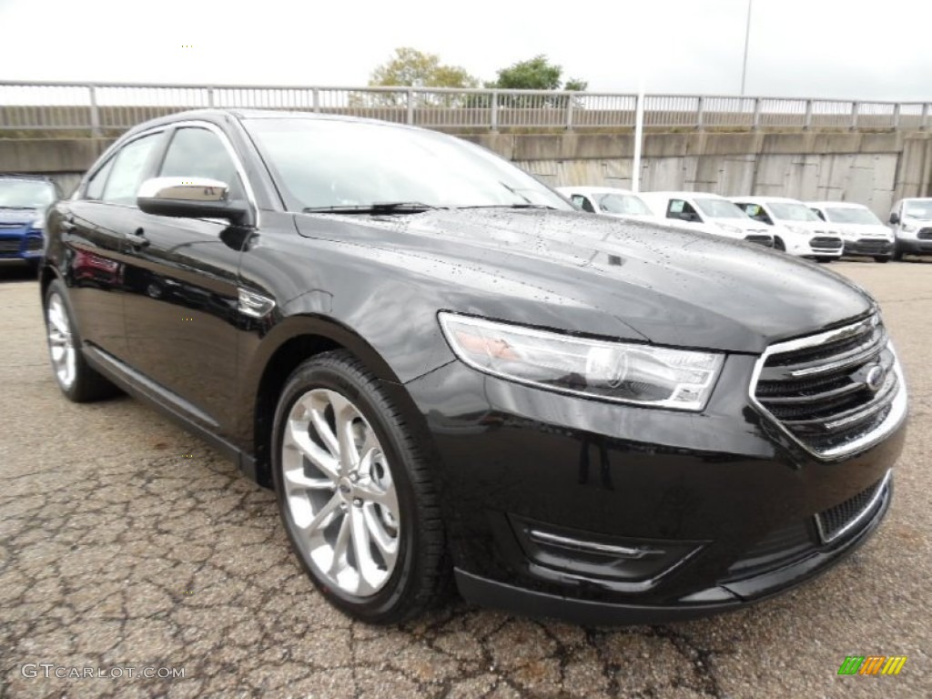 2015 Ford Taurus Limited AWD Exterior Photos