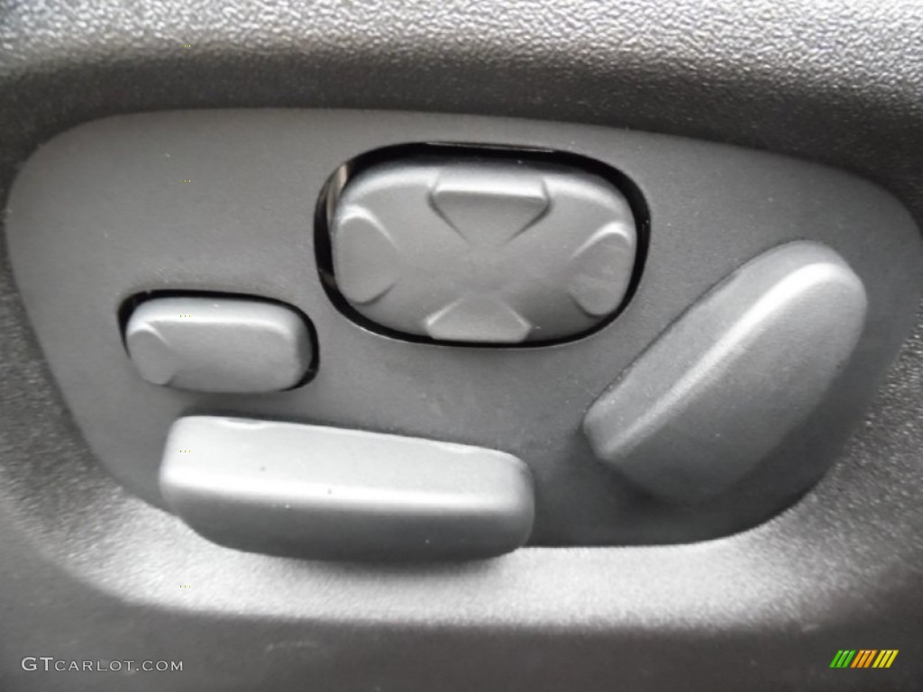 2015 Taurus Limited AWD - Tuxedo Black Metallic / Charcoal Black photo #15