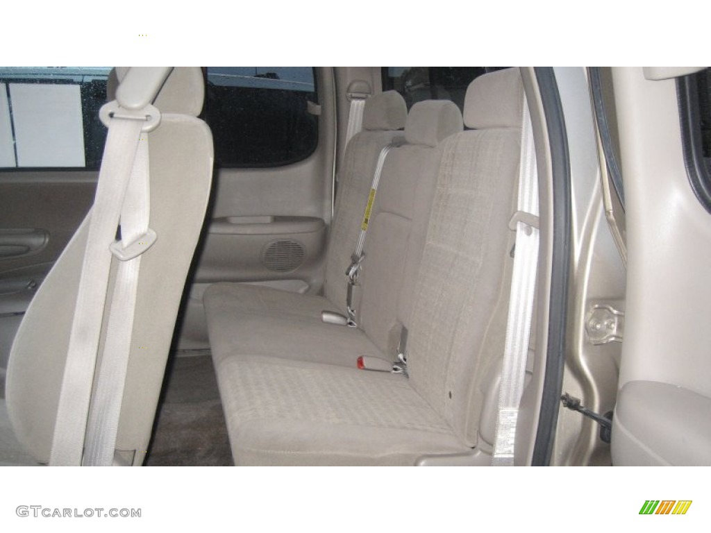 2005 Tundra SR5 Access Cab 4x4 - Desert Sand Mica / Taupe photo #7