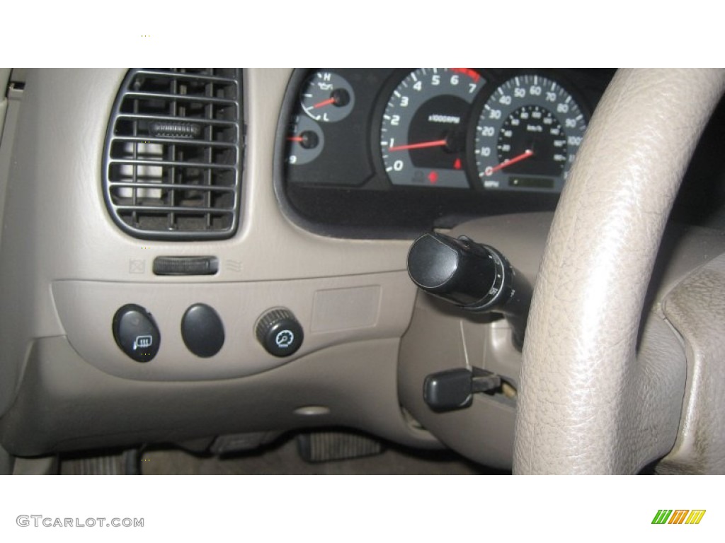 2005 Tundra SR5 Access Cab 4x4 - Desert Sand Mica / Taupe photo #16