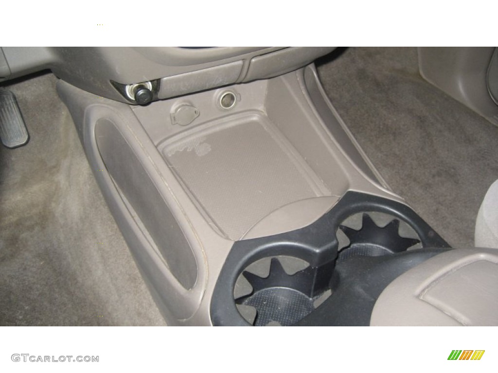 2005 Tundra SR5 Access Cab 4x4 - Desert Sand Mica / Taupe photo #28