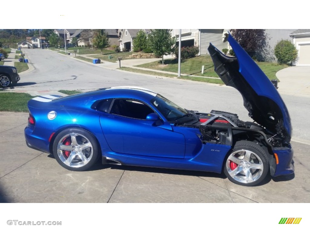 2013 Dodge SRT Viper GTS Coupe Launch Edition Exterior Photos