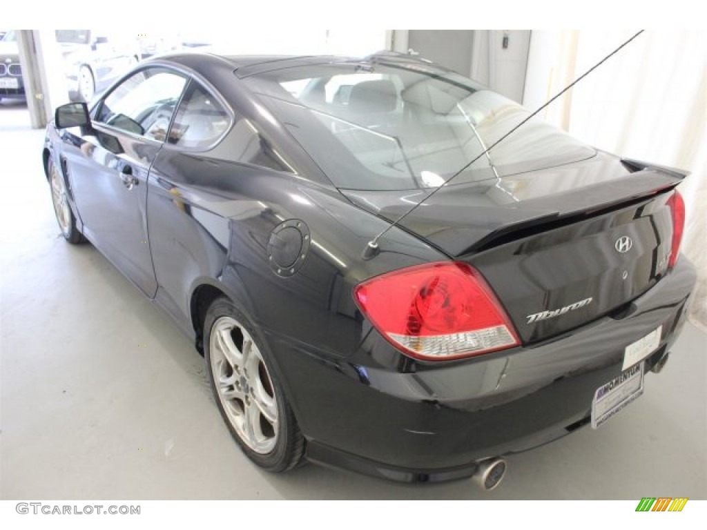 2006 Tiburon GT - Obsidian Black / Black/Red photo #5