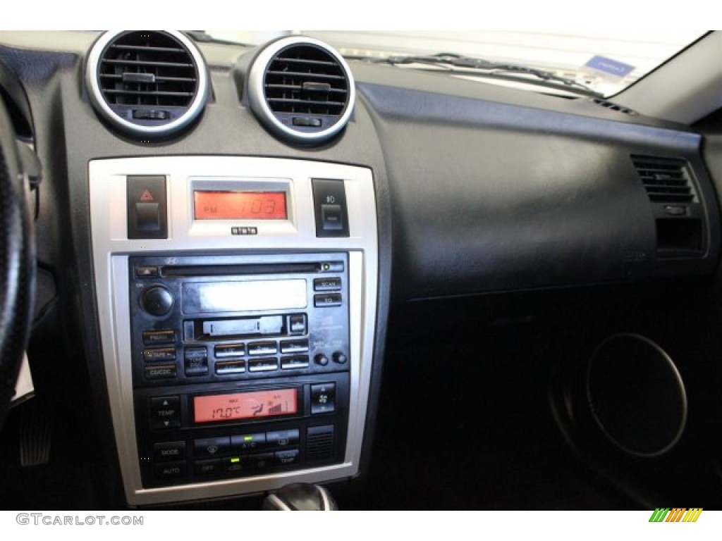 2006 Tiburon GT - Obsidian Black / Black/Red photo #12