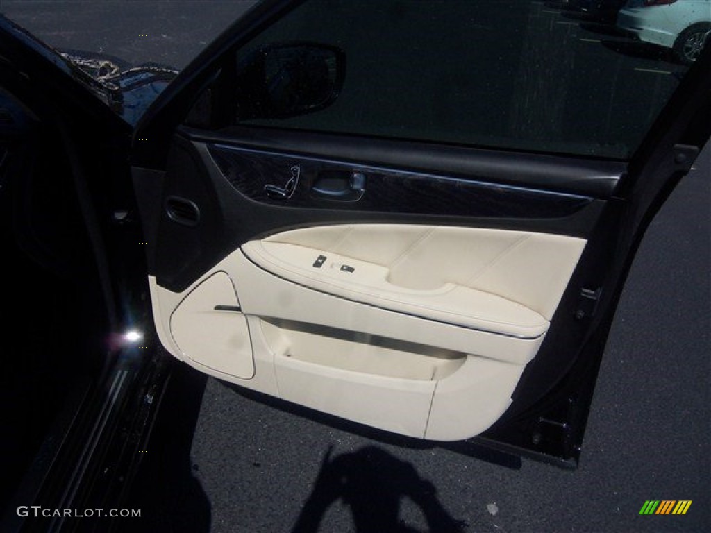 2016 Hyundai Equus Signature Ivory Door Panel Photo #107929021