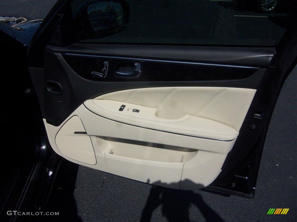 2016 Hyundai Equus Ultimate Ivory Door Panel Photo #107929636