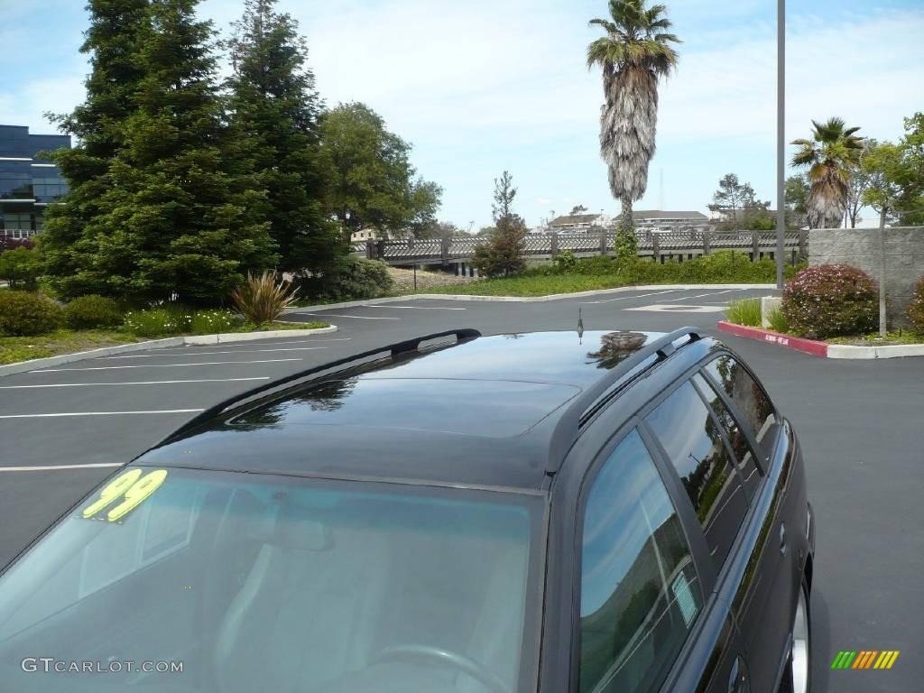 1999 5 Series 528i Wagon - Jet Black / Grey photo #9