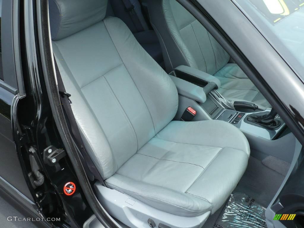 1999 5 Series 528i Wagon - Jet Black / Grey photo #13