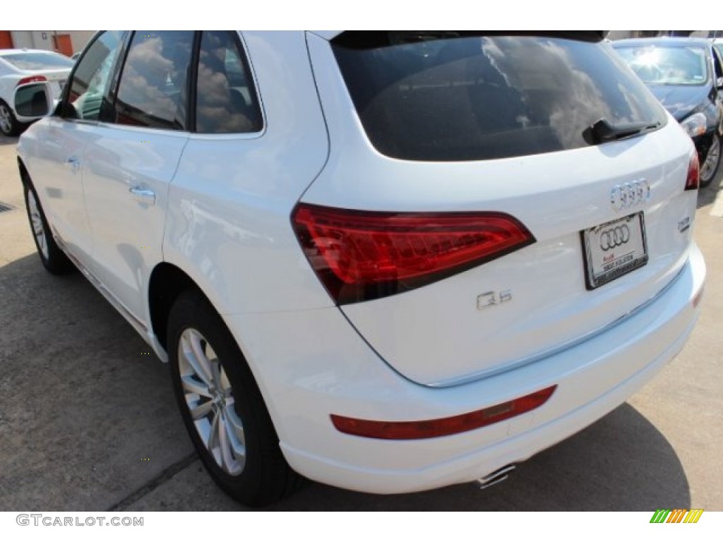 2016 Q5 2.0 TFSI Premium quattro - Ibis White / Chestnut Brown photo #6