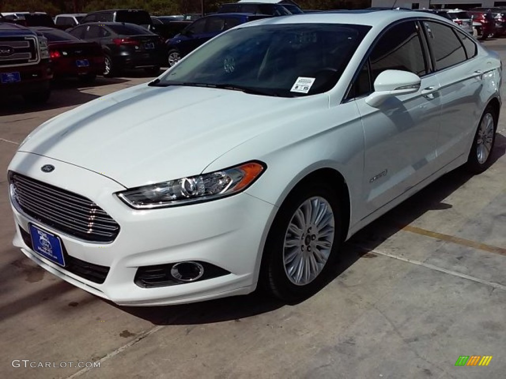 2015 Fusion Hybrid SE - Oxford White / Dune photo #7