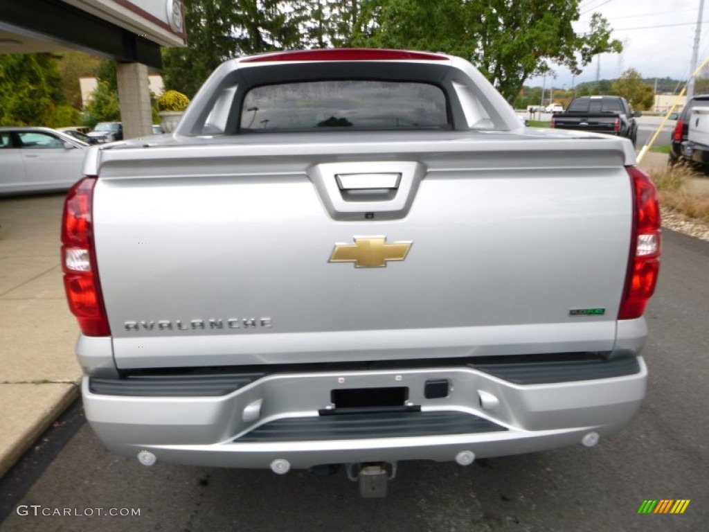 2011 Avalanche LTZ 4x4 - Sheer Silver Metallic / Ebony photo #12