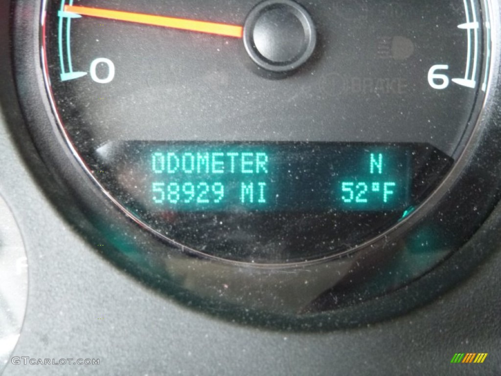 2011 Avalanche LTZ 4x4 - Sheer Silver Metallic / Ebony photo #19