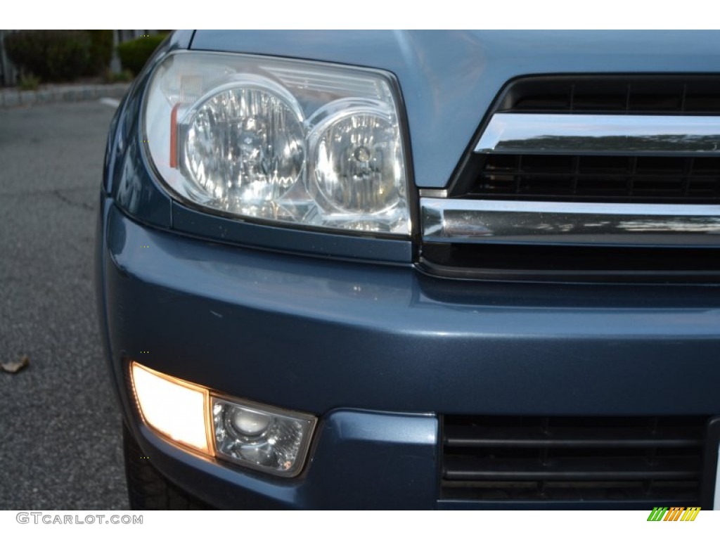 2005 4Runner SR5 4x4 - Pacific Blue Metallic / Taupe photo #27