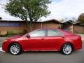 Barcelona Red Metallic - Camry Hybrid XLE Photo No. 2