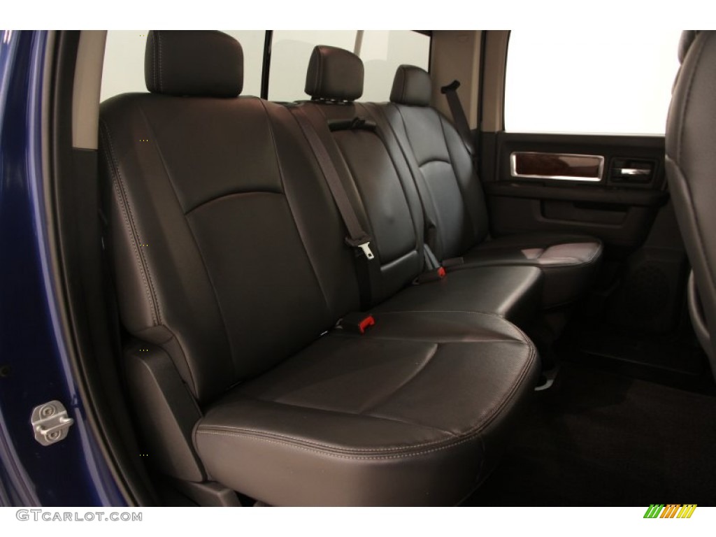 2009 Ram 1500 Laramie Crew Cab 4x4 - Deep Water Blue Pearl / Dark Slate Gray photo #17