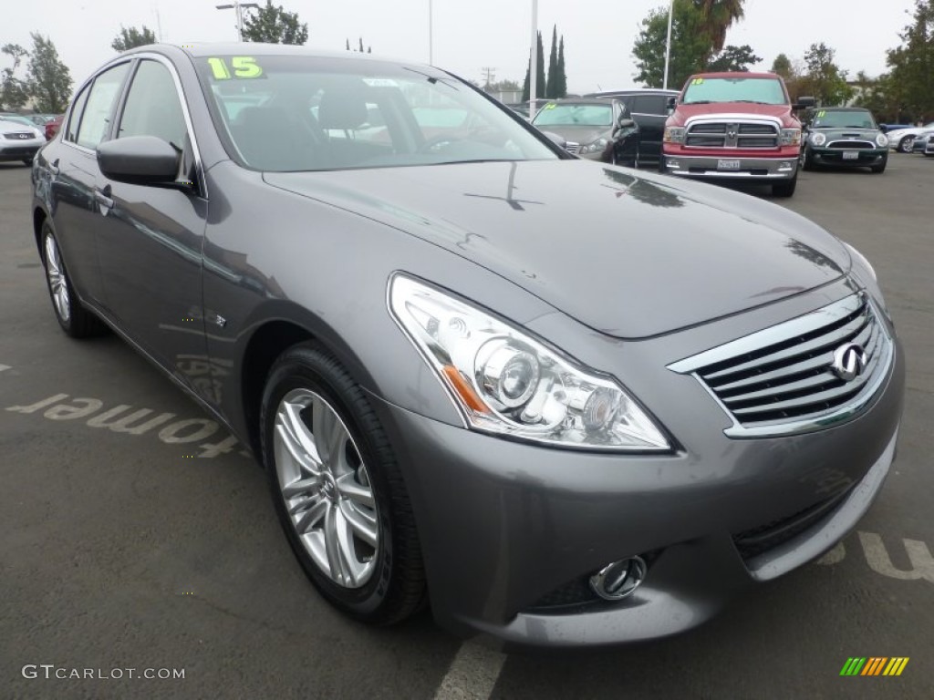 2015 Q40 Sedan - Graphite Shadow / Graphite photo #1