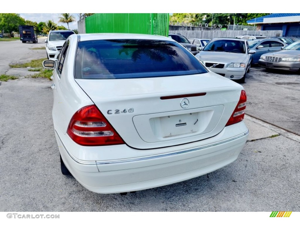 2003 C 240 Sedan - Alabaster White / Java photo #10