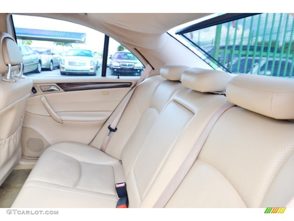 2003 C 240 Sedan - Alabaster White / Java photo #16