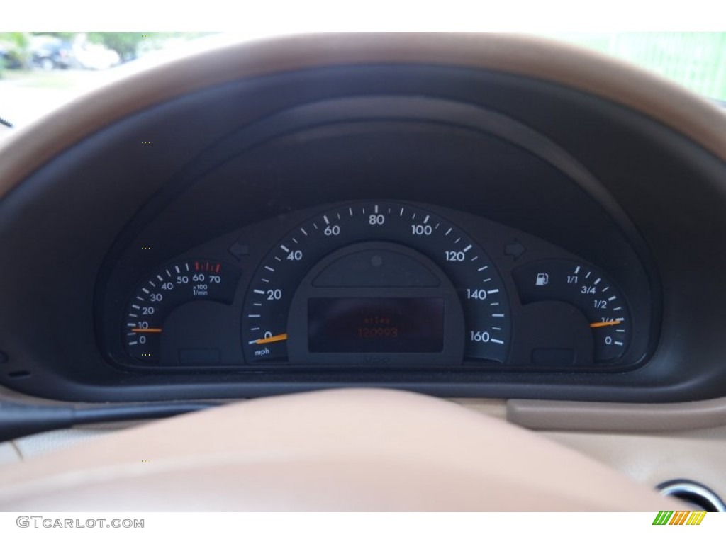 2003 C 240 Sedan - Alabaster White / Java photo #20