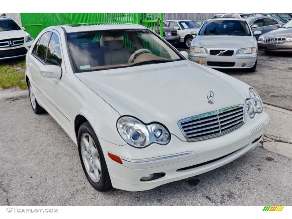 2003 C 240 Sedan - Alabaster White / Java photo #22
