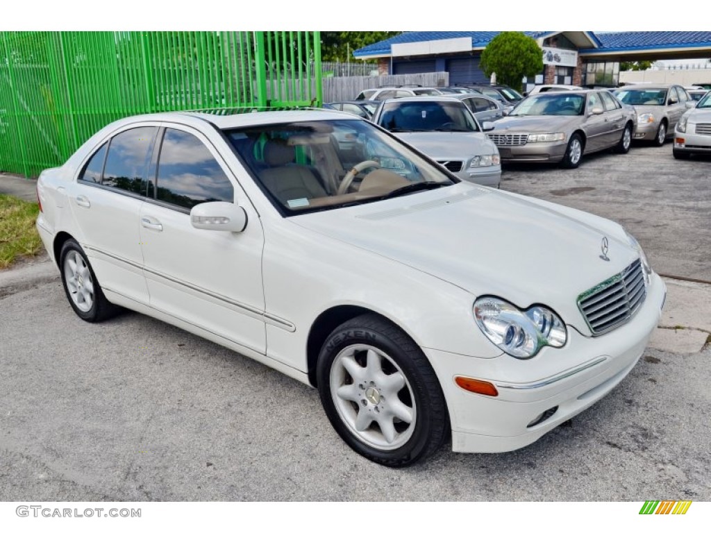 2003 C 240 Sedan - Alabaster White / Java photo #23