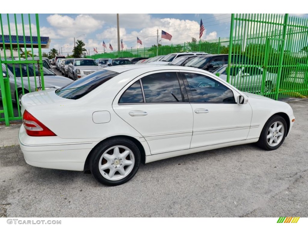 2003 C 240 Sedan - Alabaster White / Java photo #27