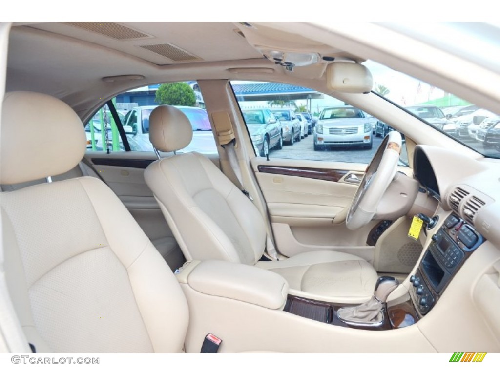 2003 C 240 Sedan - Alabaster White / Java photo #34