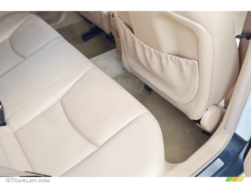 2003 C 240 Sedan - Alabaster White / Java photo #36