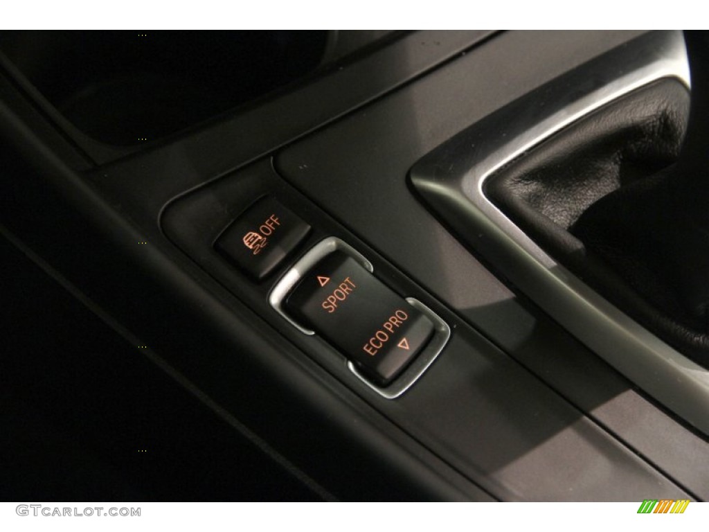 2014 BMW M235i Coupe Controls Photo #107945206
