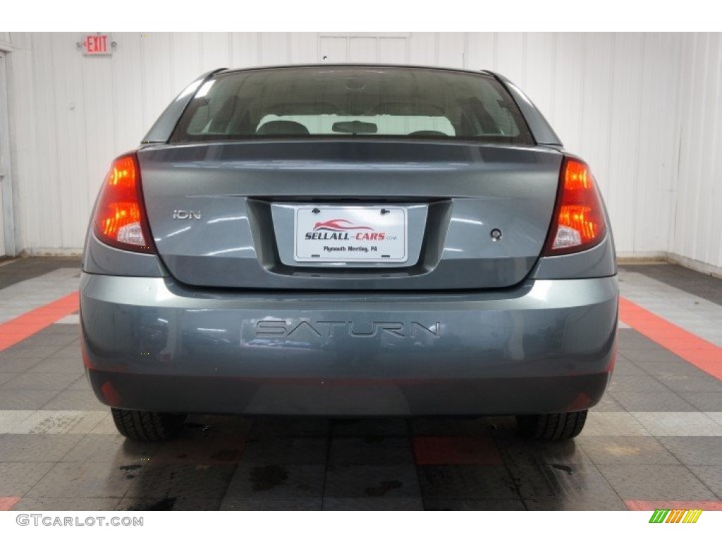 2005 ION 3 Sedan - Storm Gray / Gray photo #9